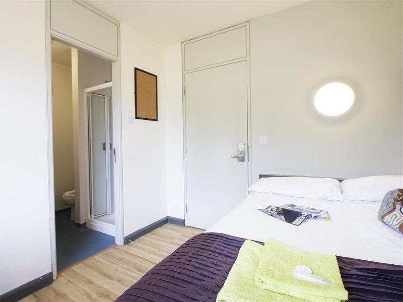 Corrib Village Rooms University Of 골웨이 외부 사진