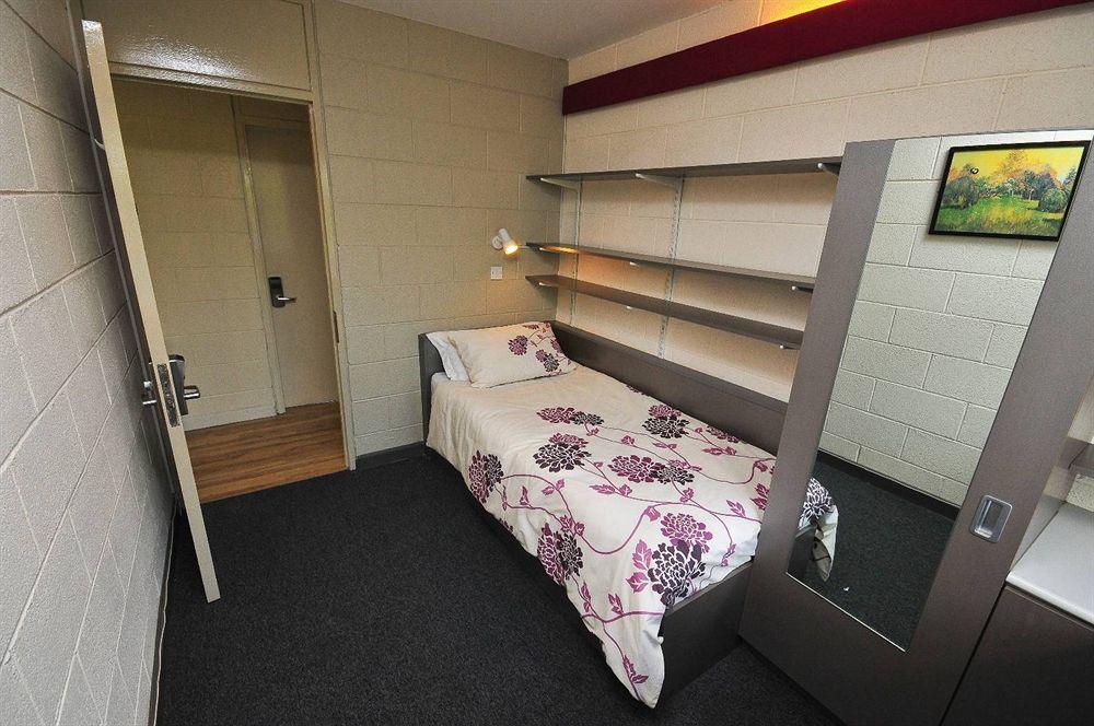 Corrib Village Rooms University Of 골웨이 외부 사진