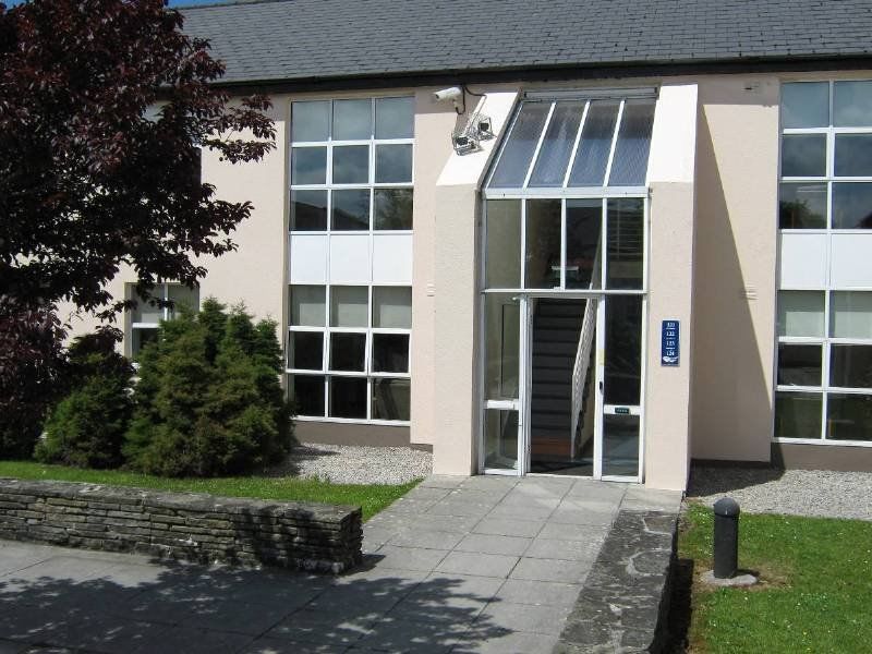 Corrib Village Rooms University Of 골웨이 외부 사진