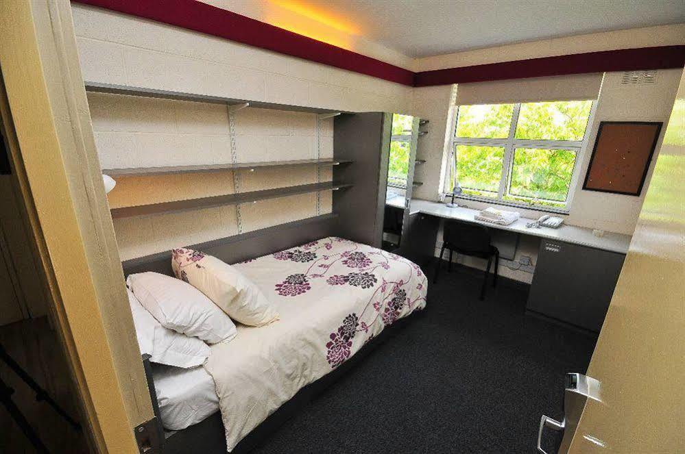 Corrib Village Rooms University Of 골웨이 외부 사진