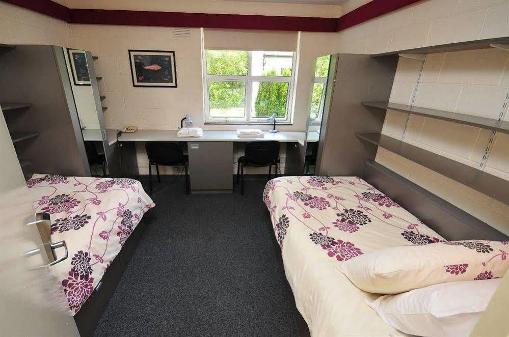 Corrib Village Rooms University Of 골웨이 외부 사진
